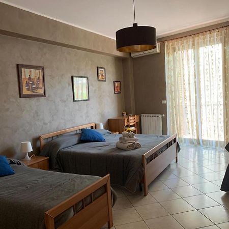 B&B Casabella Riposto Exterior photo